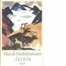 På skidor : Skid- och friluftsfrämjandets årsbok. Årsbok 1957 - Skid- och friluftsfrämjandet